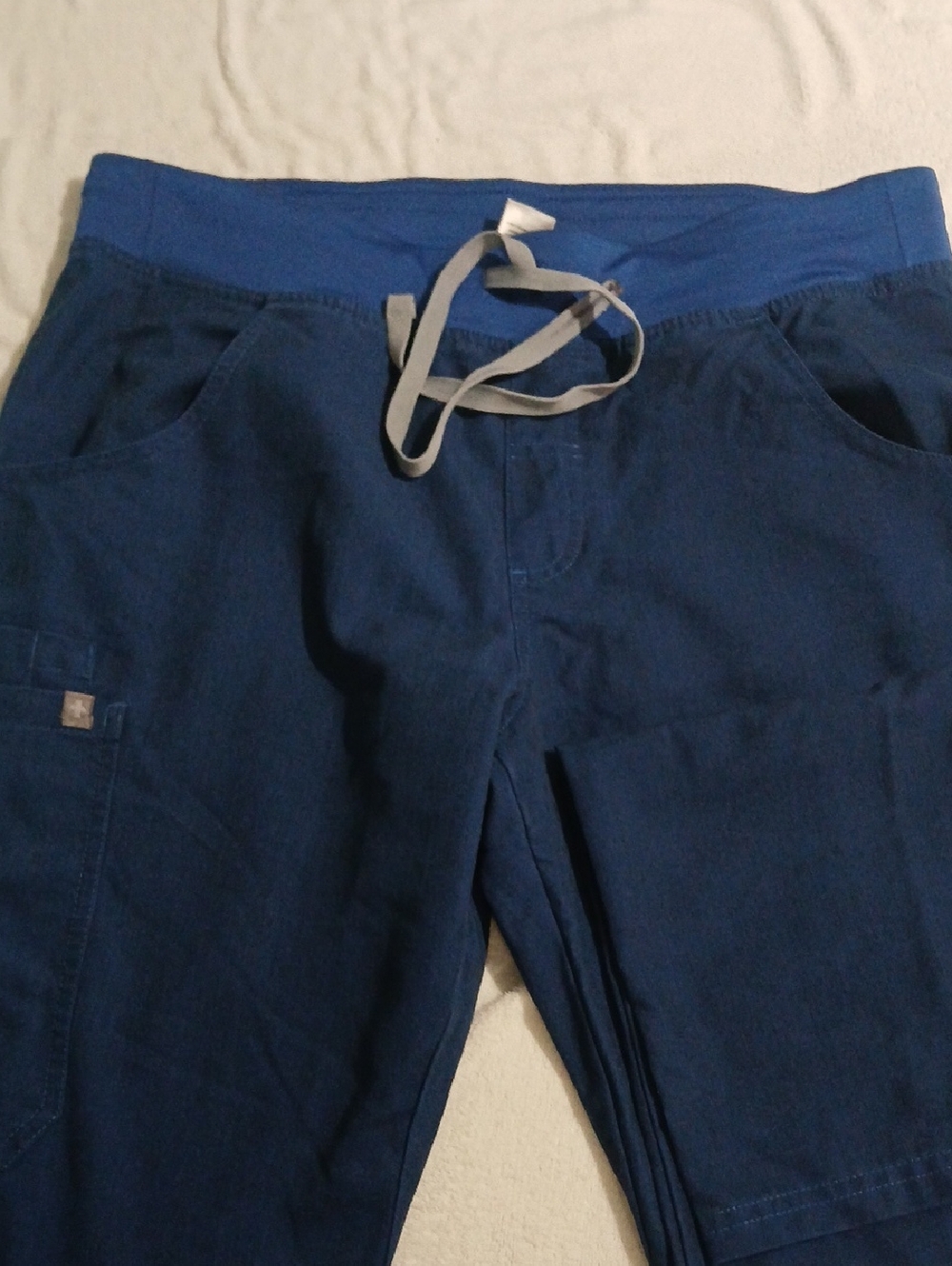 Figs Women's Navy Blue Drawstring Scrub Pants
